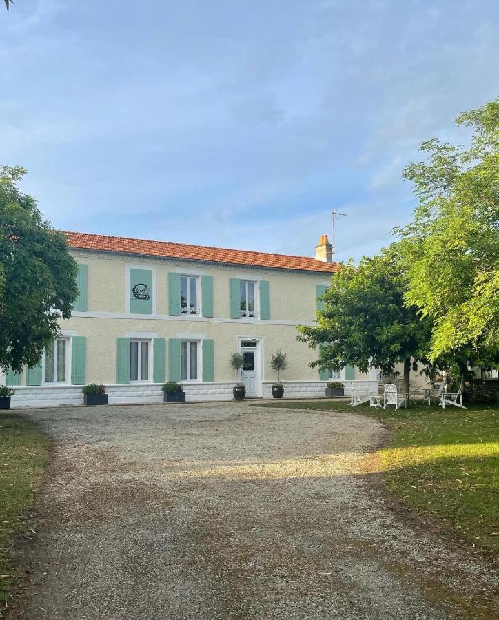 Les Grands Vents Hotel Chervettes Kültér fotó